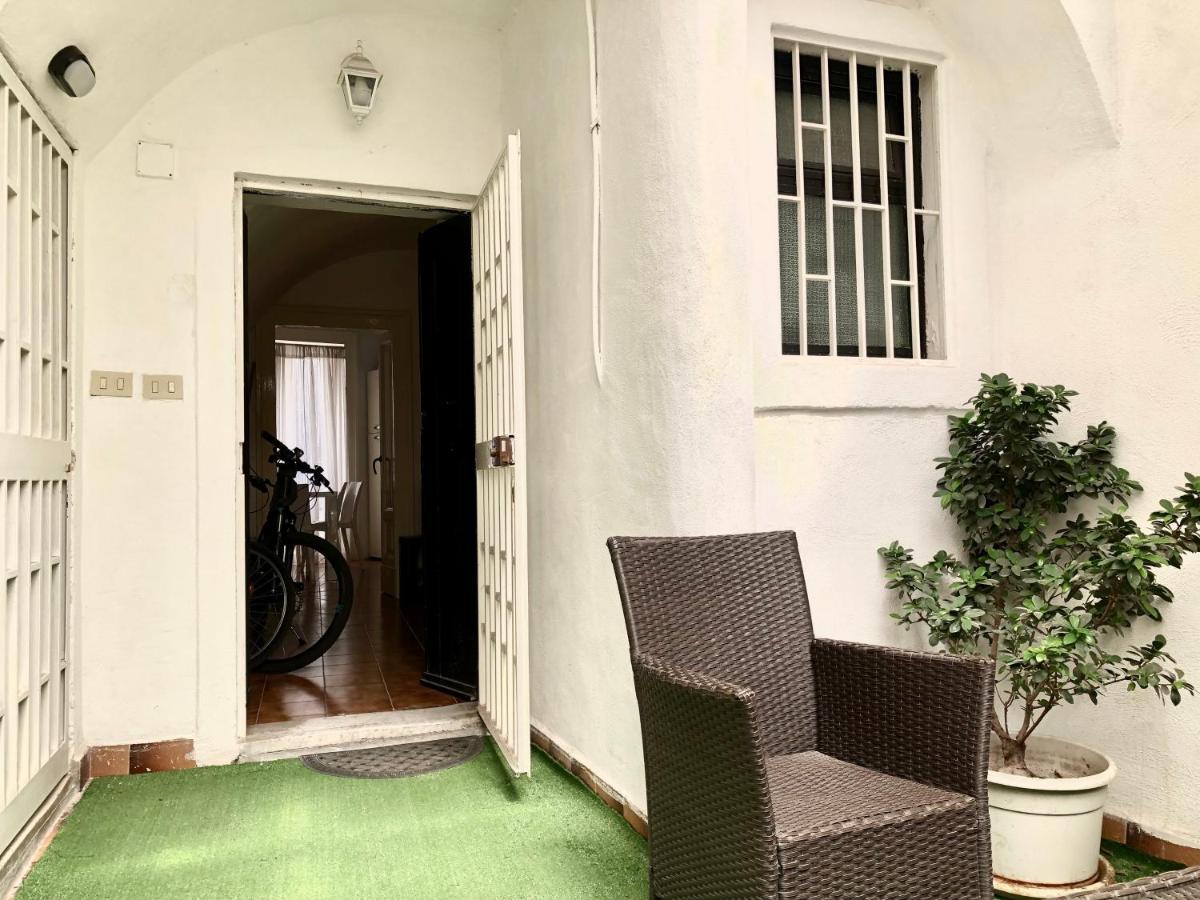 Tre Amici Apartment Catania Bagian luar foto