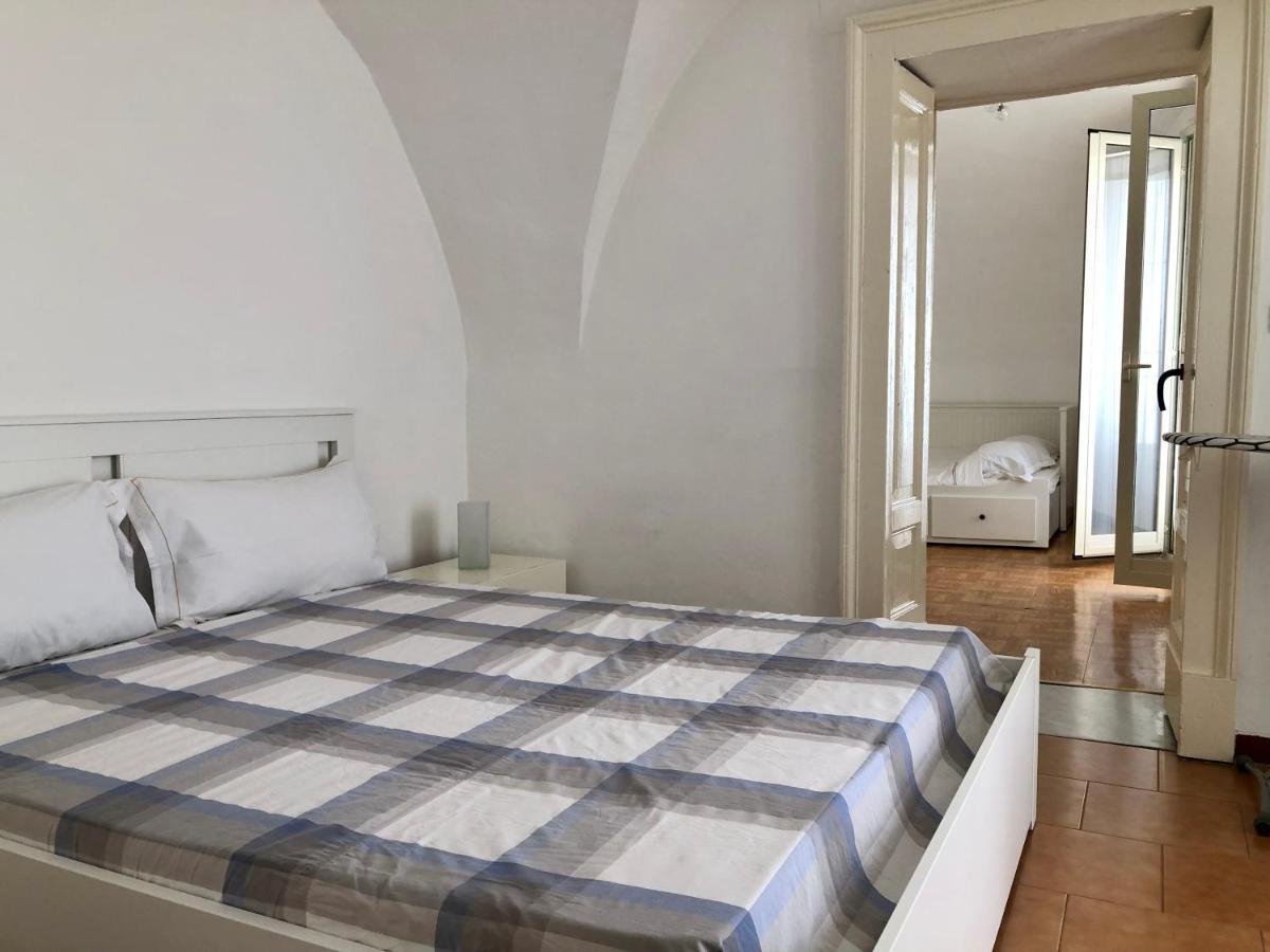 Tre Amici Apartment Catania Bagian luar foto